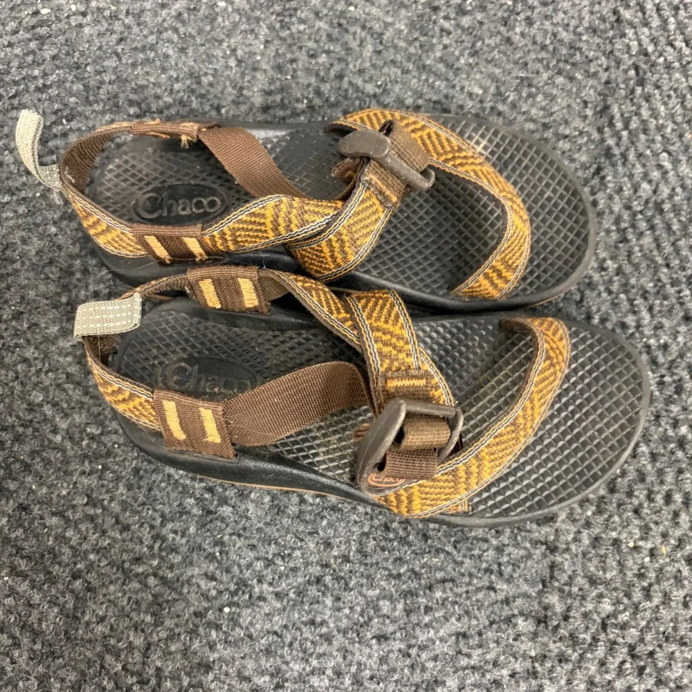 Chaco Kids Z1 EcoTread Sandals Brown Yellow Chevron Geometric Size 13